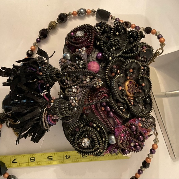 Mary Frances evening bag - Picture 5 of 7